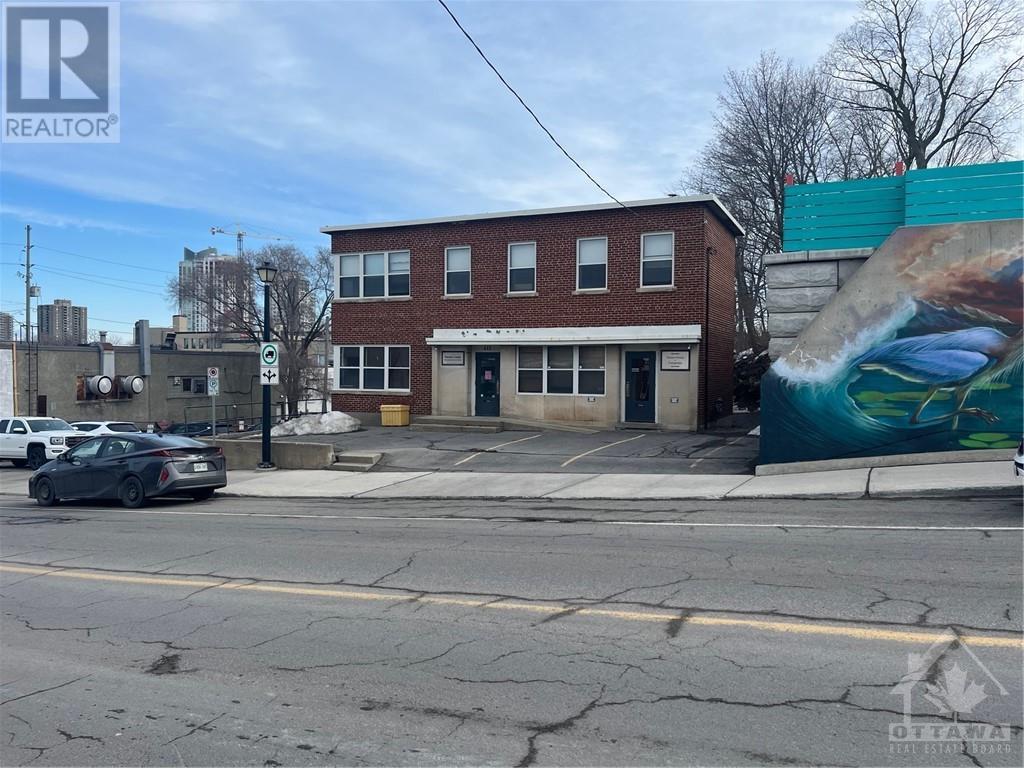 413 CHURCHILL AVENUE