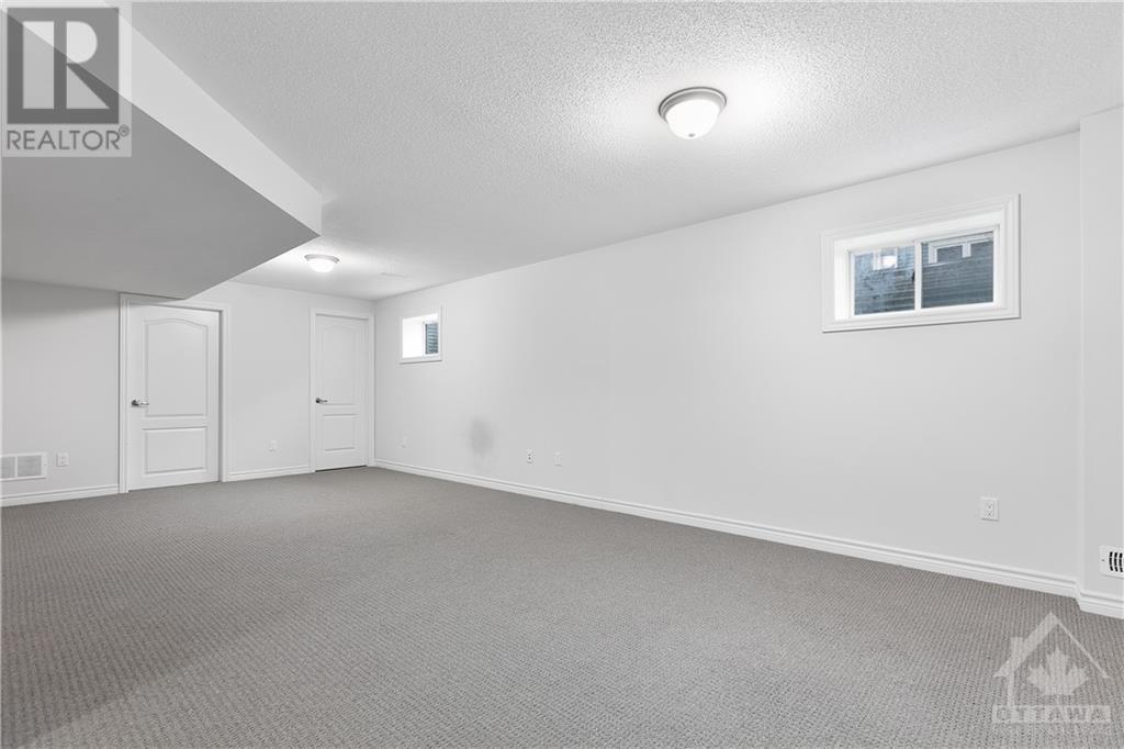 271 ARGONAUT CIRCLE