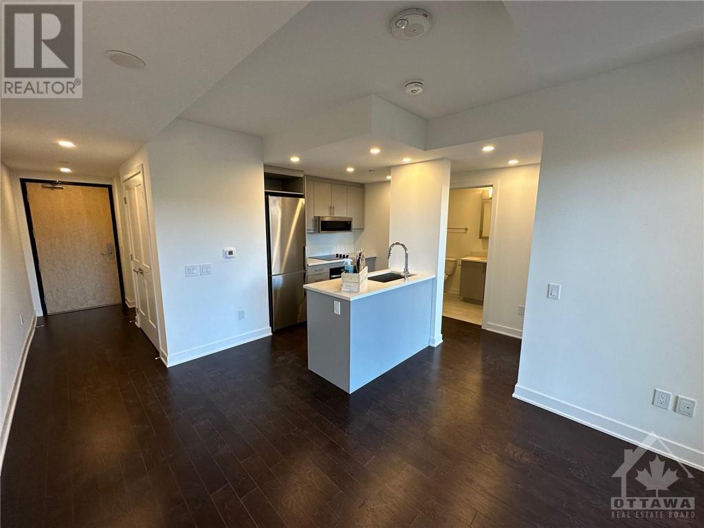 340 QUEEN STREET UNIT#1402, #1402