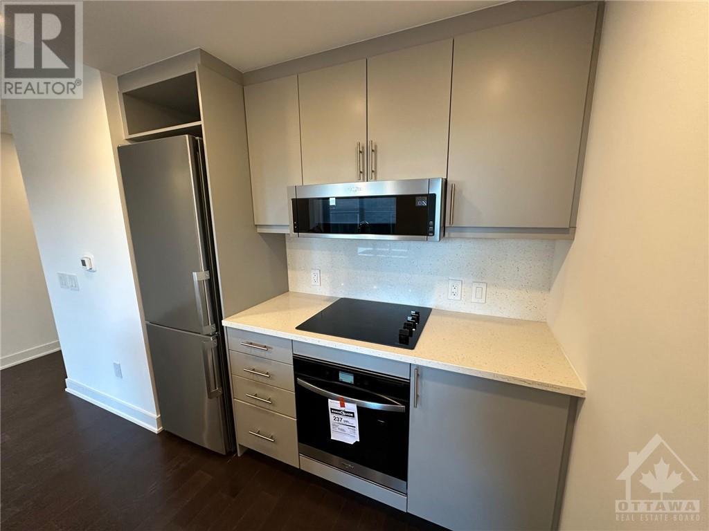 340 QUEEN STREET UNIT#1402, #1402