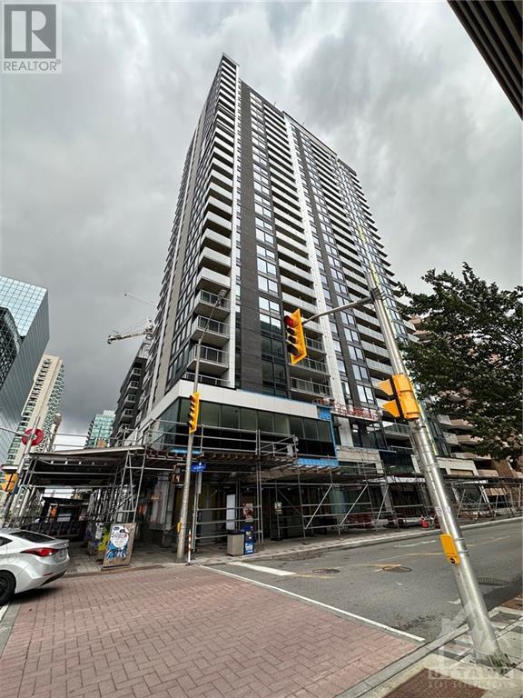 340 QUEEN STREET UNIT#1402, #1402