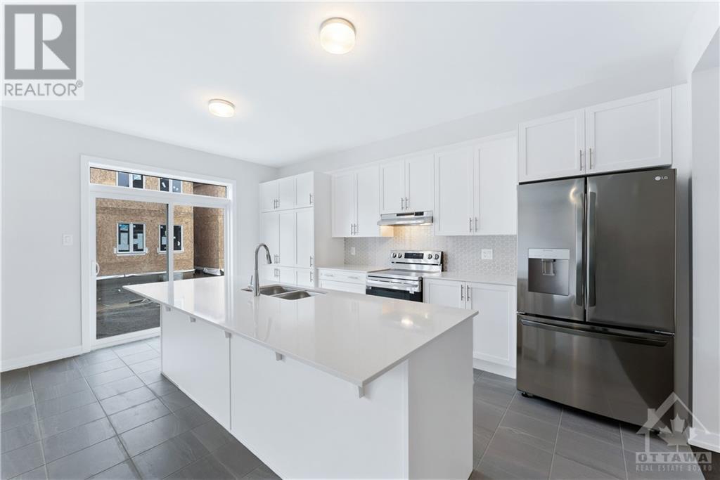 114 HACKAMORE CRESCENT