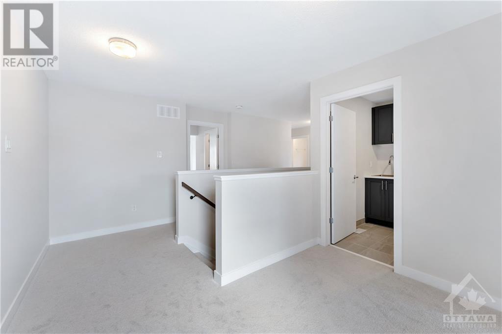 114 HACKAMORE CRESCENT