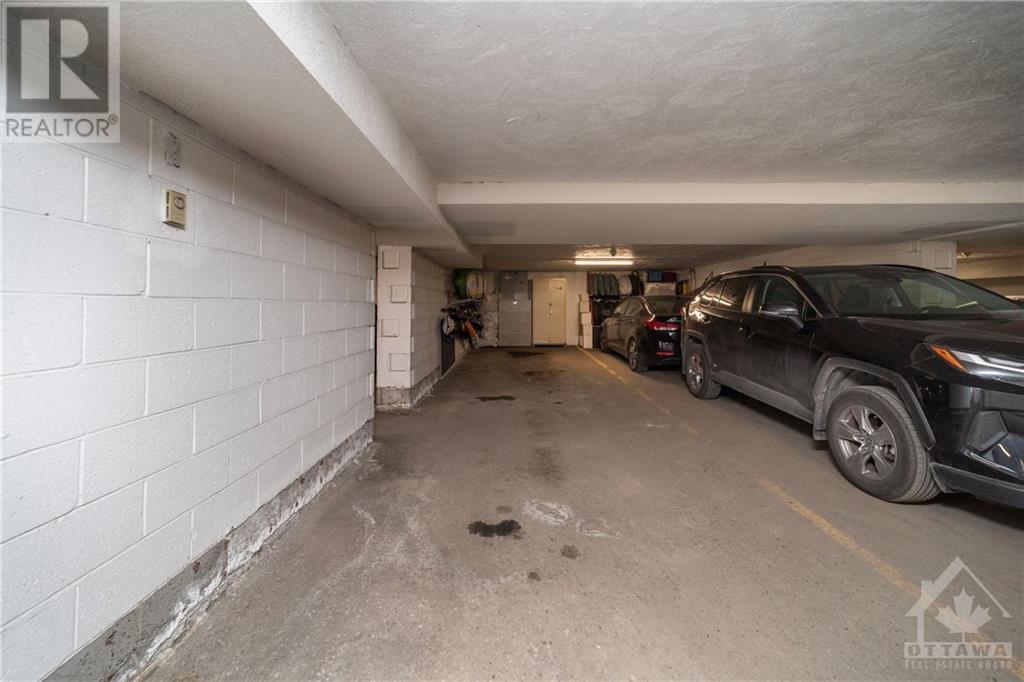 12 CORKSTOWN RD ROAD UNIT#121, #121