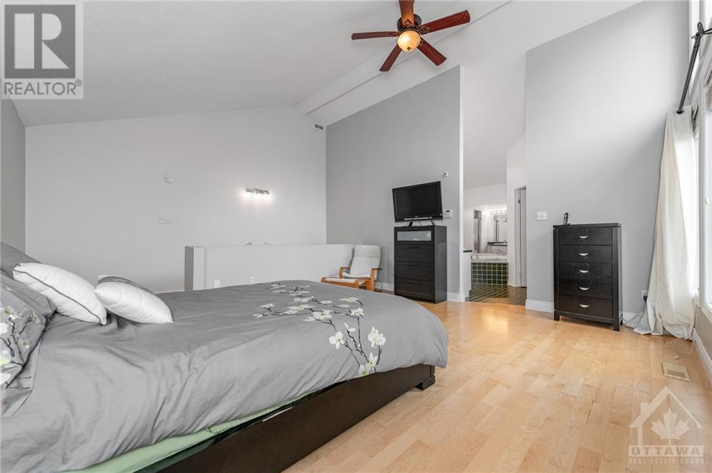 1238 BARNWELL CRESCENT