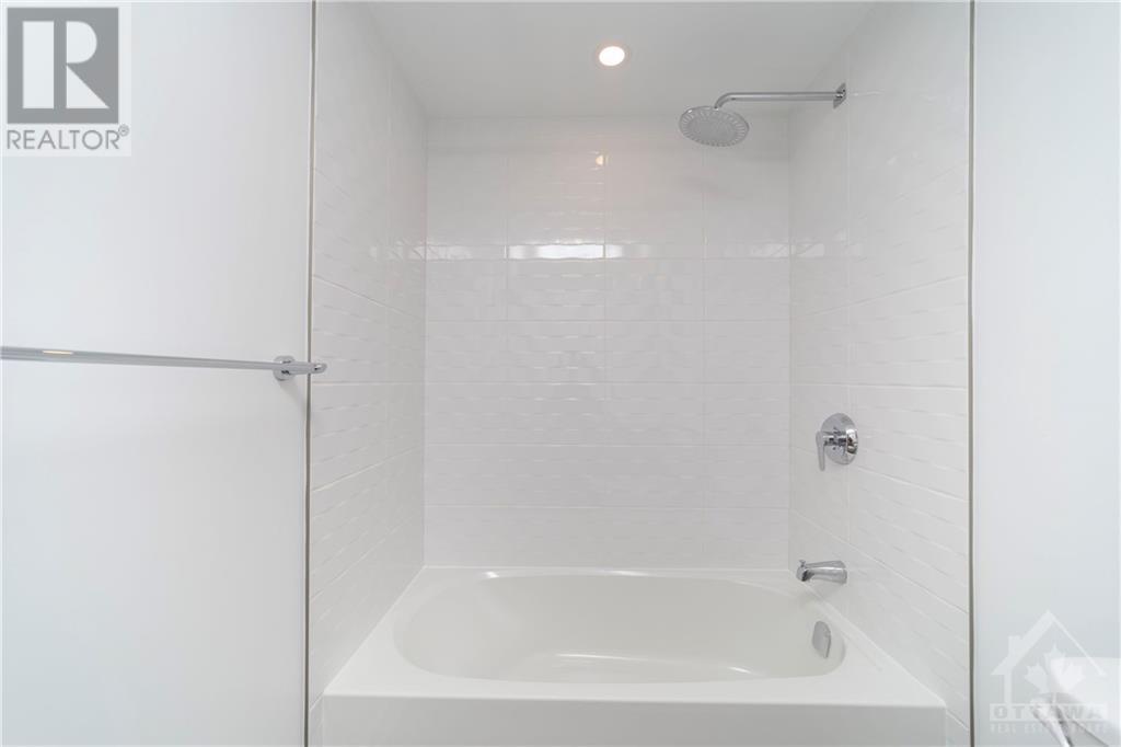 340 QUEEN STREET UNIT#1405, #1405