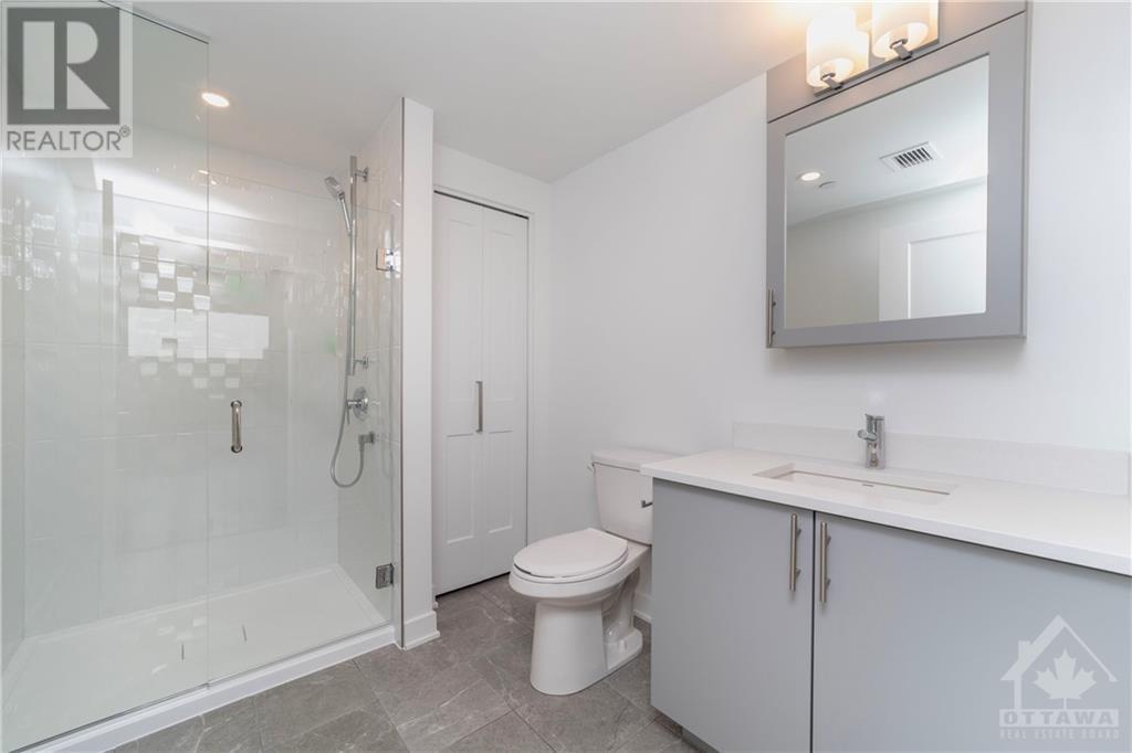 340 QUEEN STREET UNIT#1405, #1405
