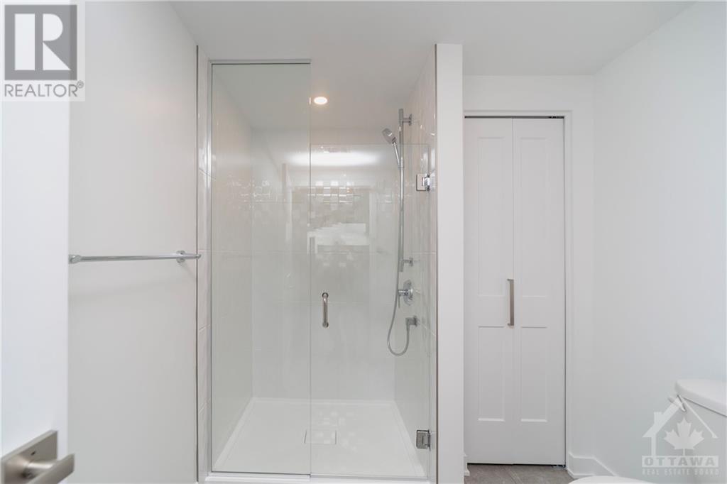 340 QUEEN STREET UNIT#1405, #1405