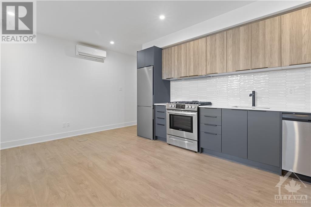 284 DOVERCOURT AVENUE UNIT#A, #A