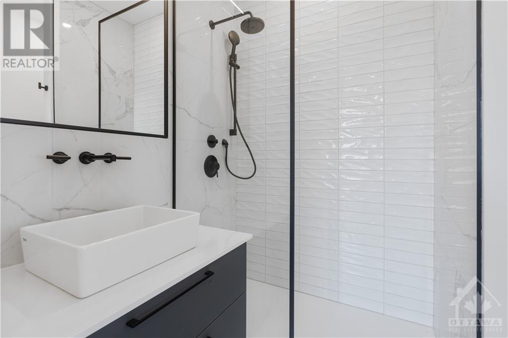 284 DOVERCOURT AVENUE UNIT#D, #D