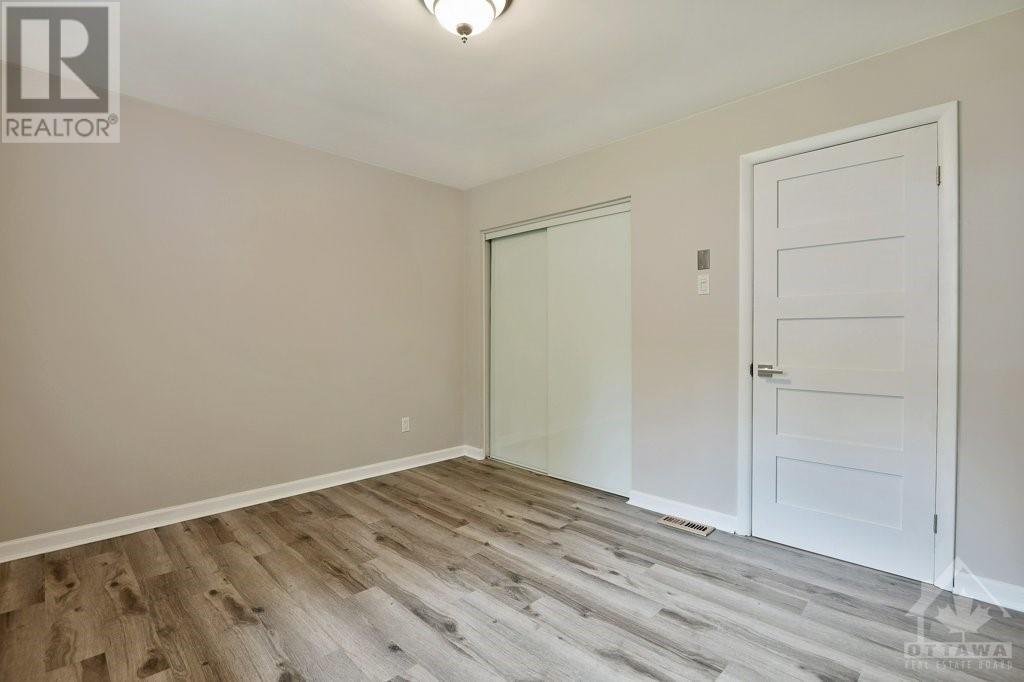 115 PEACOCK CRESCENT