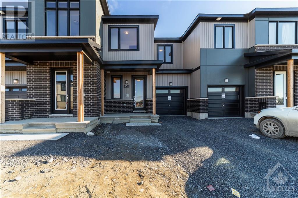 809 CERULEAN WAY