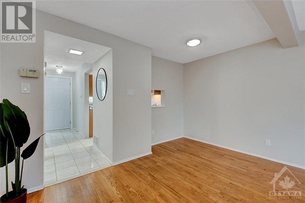 1635 DU SOMMET PLACE