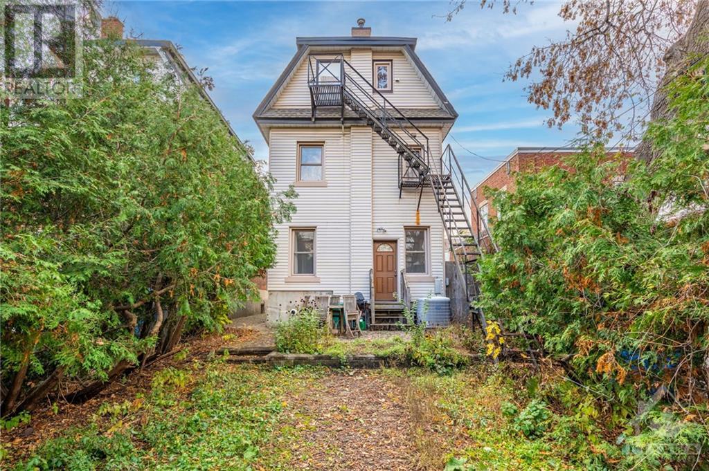 103 BLACKBURN AVENUE