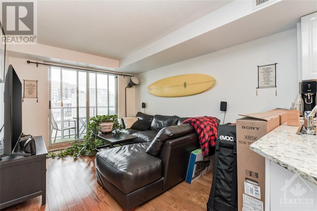 429 SOMERSET STREET W UNIT#1401, #1401