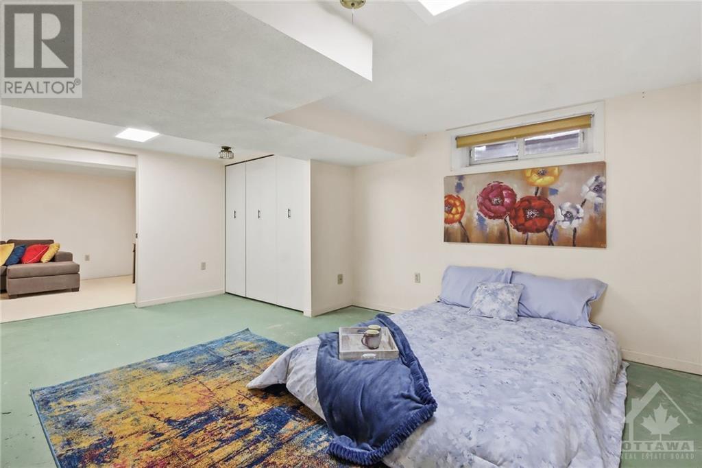 1316 FERNWOOD DRIVE