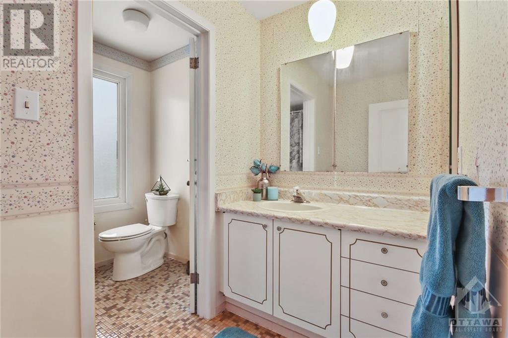 1316 FERNWOOD DRIVE