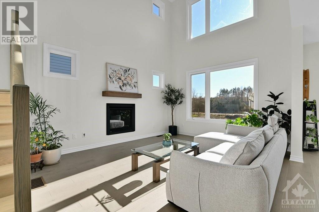 609 ENCLAVE LANE