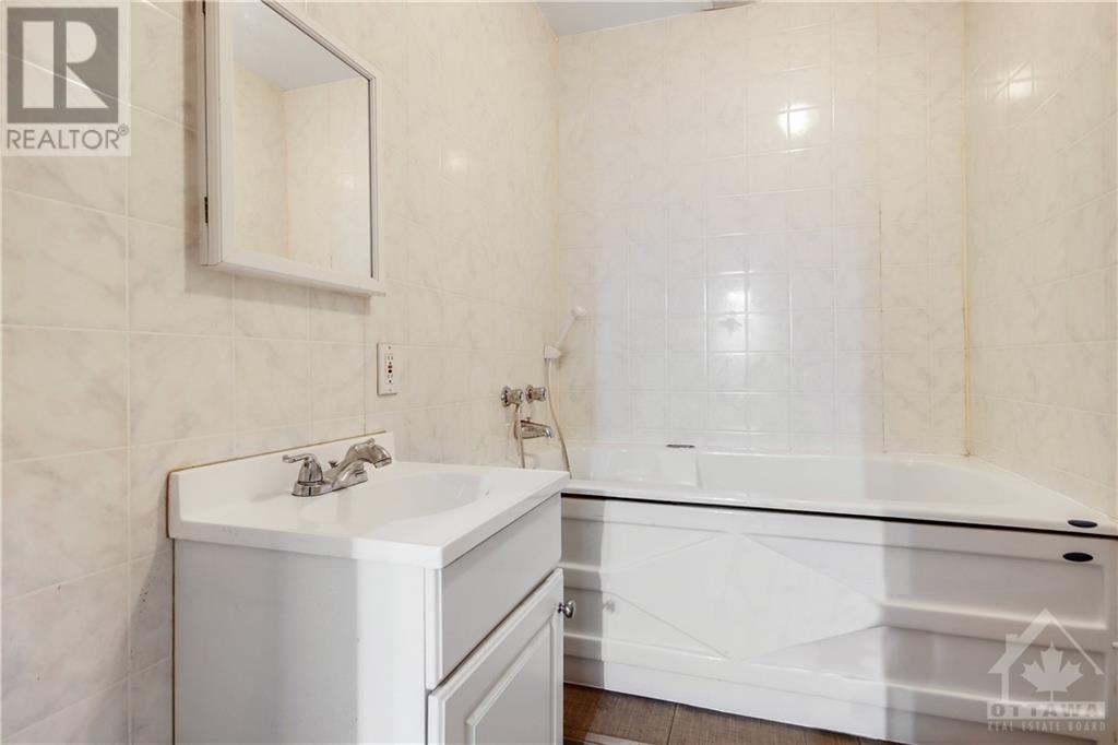 26 ALMOND LANE