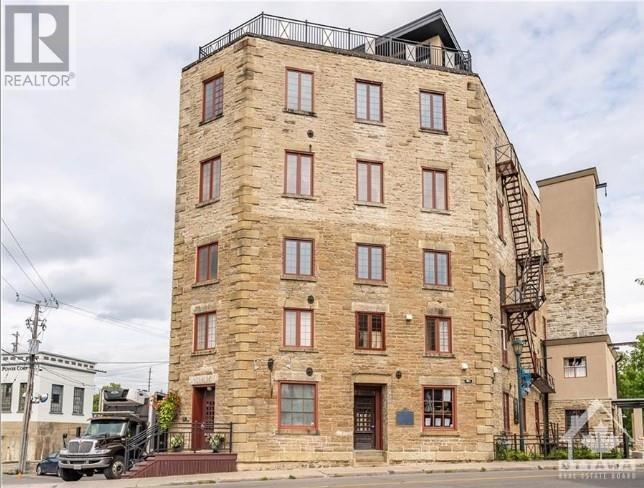 7 MILL STREET UNIT#401, #401
