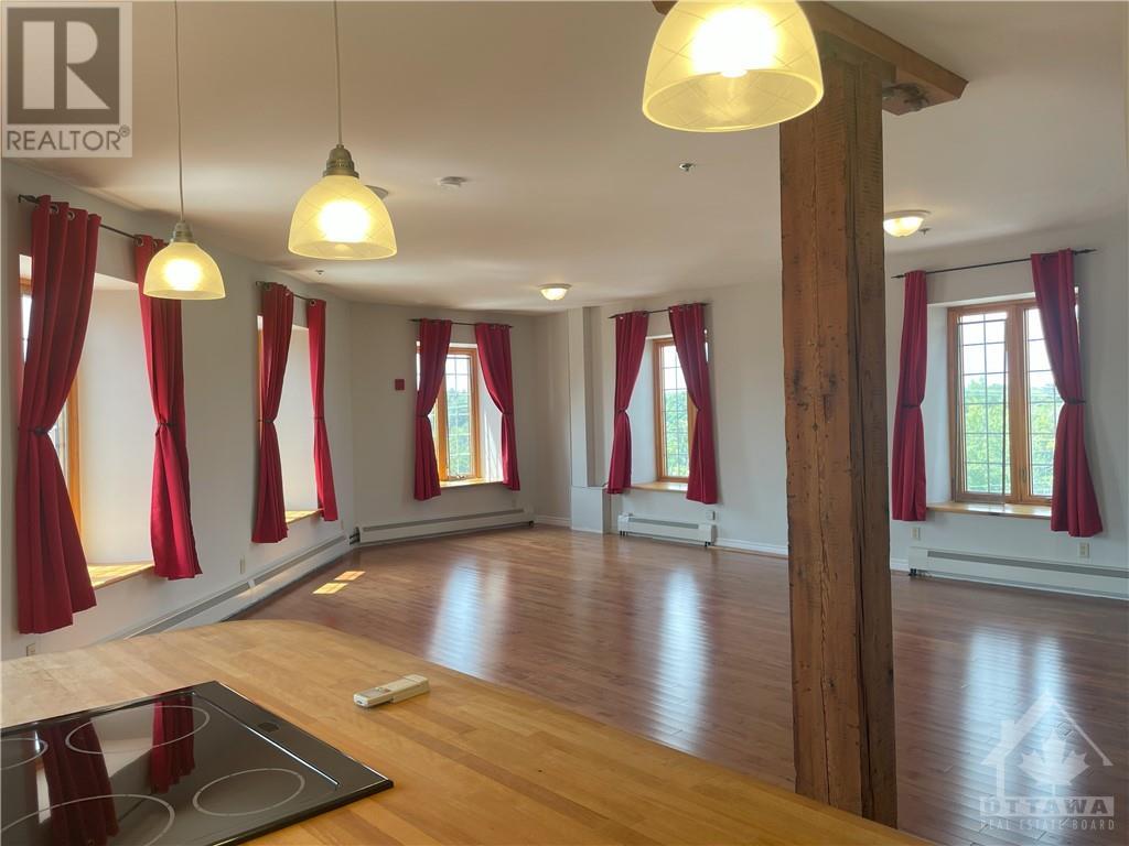7 MILL STREET UNIT#401, #401