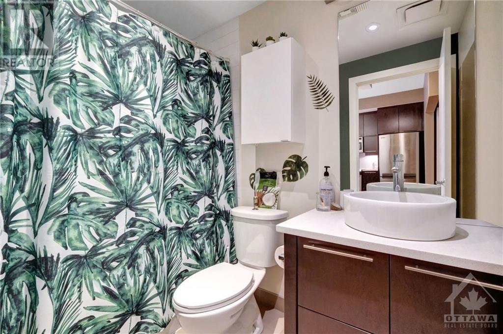 101 RICHMOND ROAD UNIT#404, #404