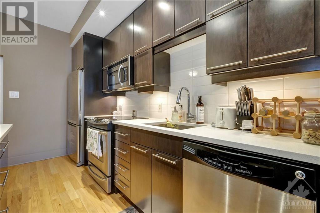 101 RICHMOND ROAD UNIT#404, #404