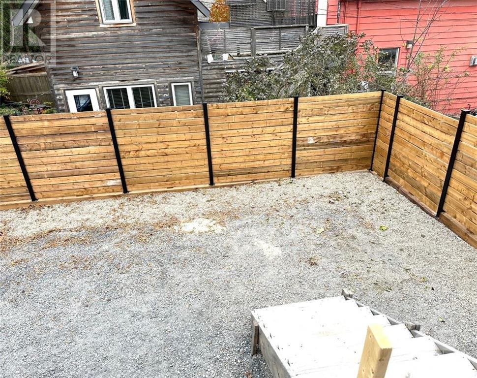 25 O'MEARA STREET UNIT#B, #B