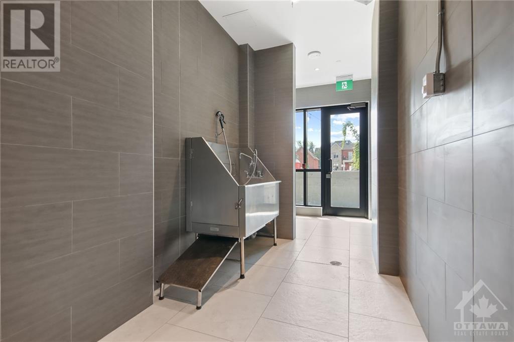 560 RIDEAU STREET UNIT#423, #423