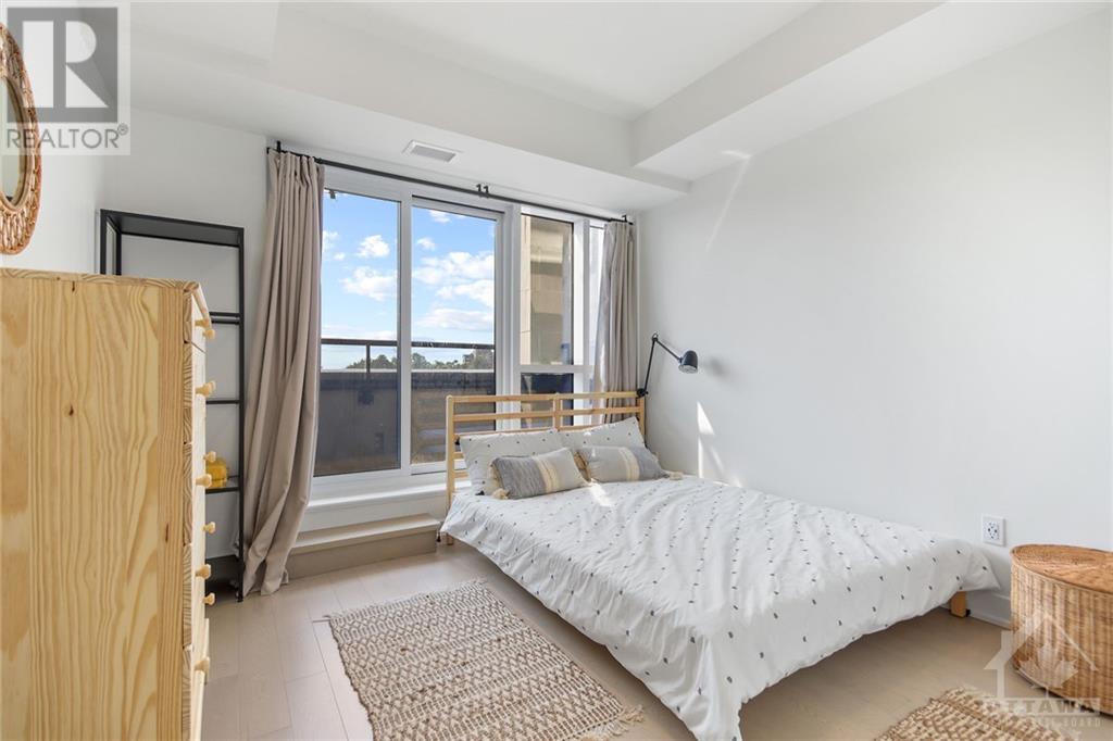 560 RIDEAU STREET UNIT#423, #423
