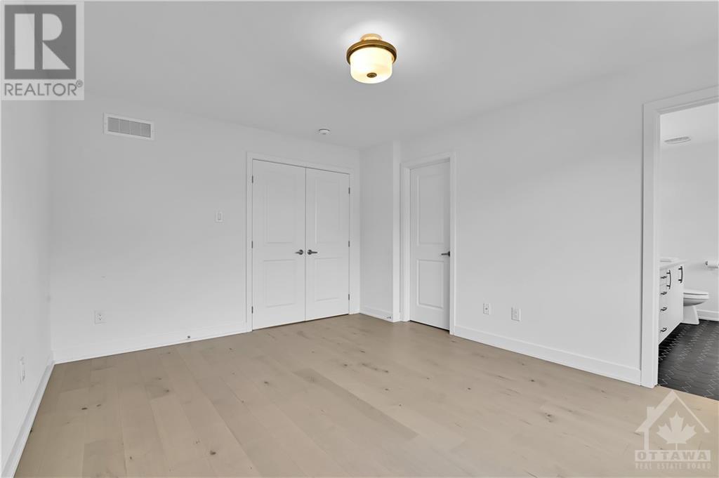 305 CHAMOMILE WAY