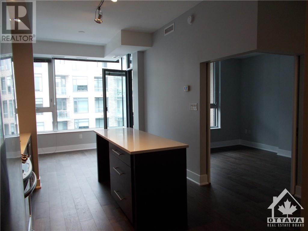 101 RICHMOND ROAD UNIT#612, #612