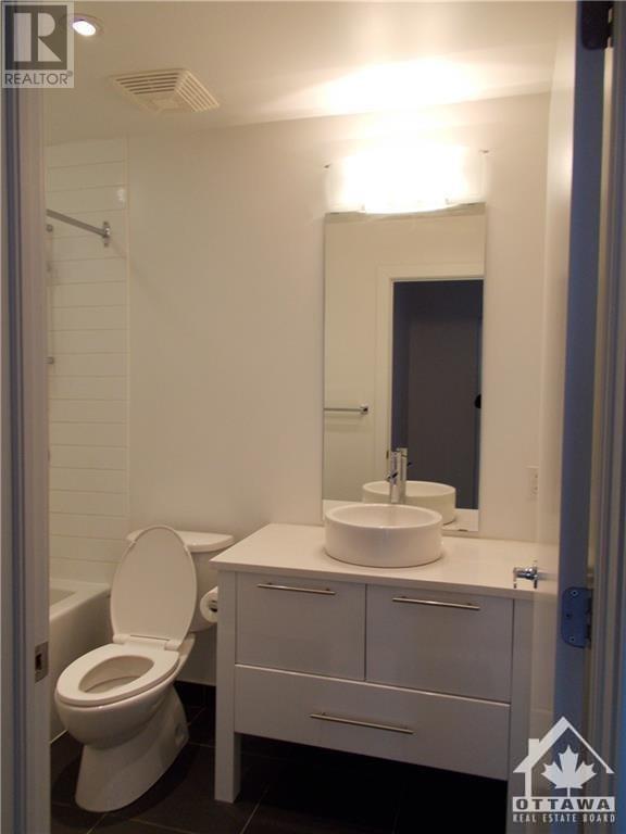 101 RICHMOND ROAD UNIT#612, #612