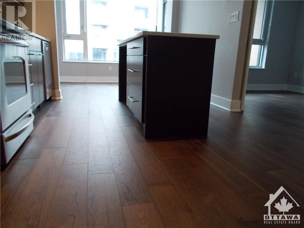 101 RICHMOND ROAD UNIT#612, #612