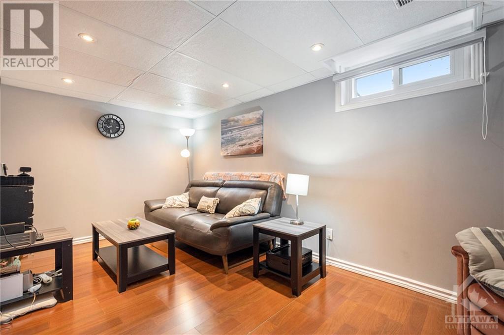 1441 PALMERSTON DRIVE UNIT#319, #319