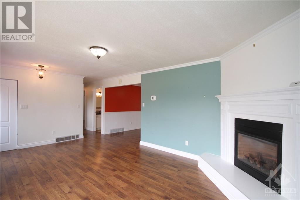 2407 FAIRMILE ROAD