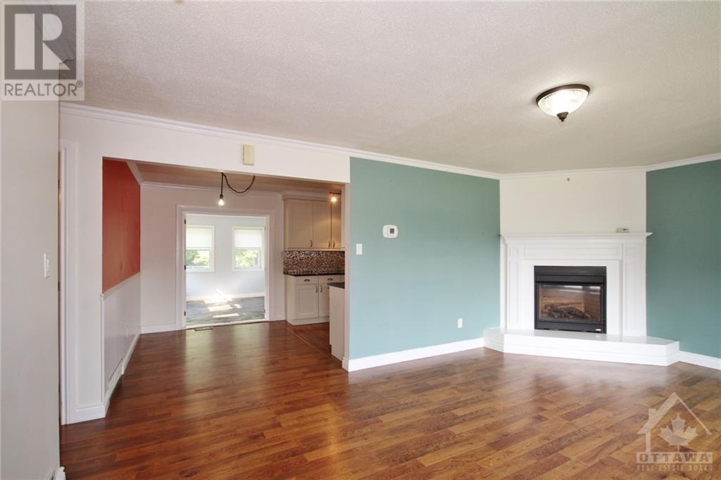 2407 FAIRMILE ROAD