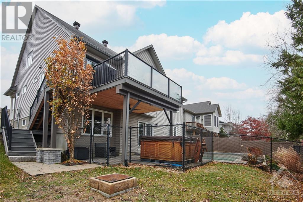 646 BIRCHLAND CRESCENT