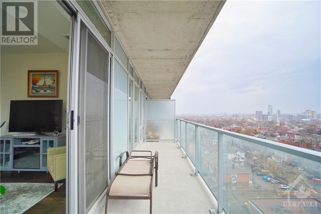 255 BAY STREET UNIT#1402, #1402