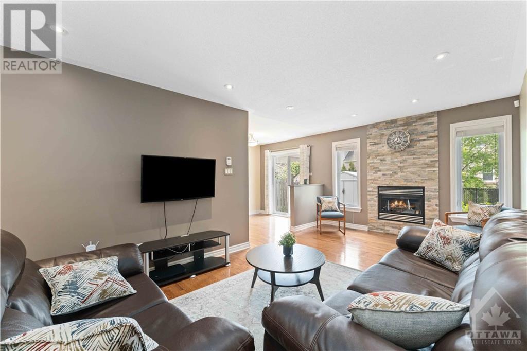 4280 KELLY FARM DRIVE