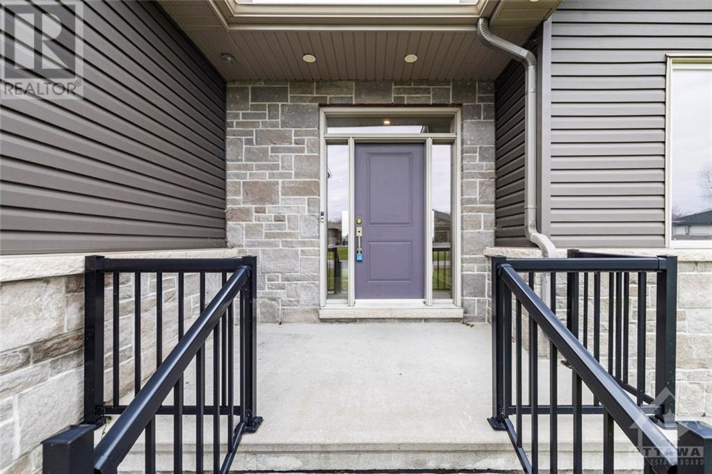 320 AUTUMN MEADOW WAY