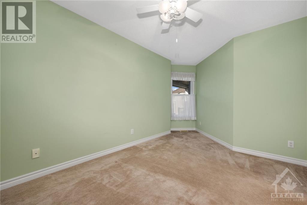 4206 GREEN GABLES LANE