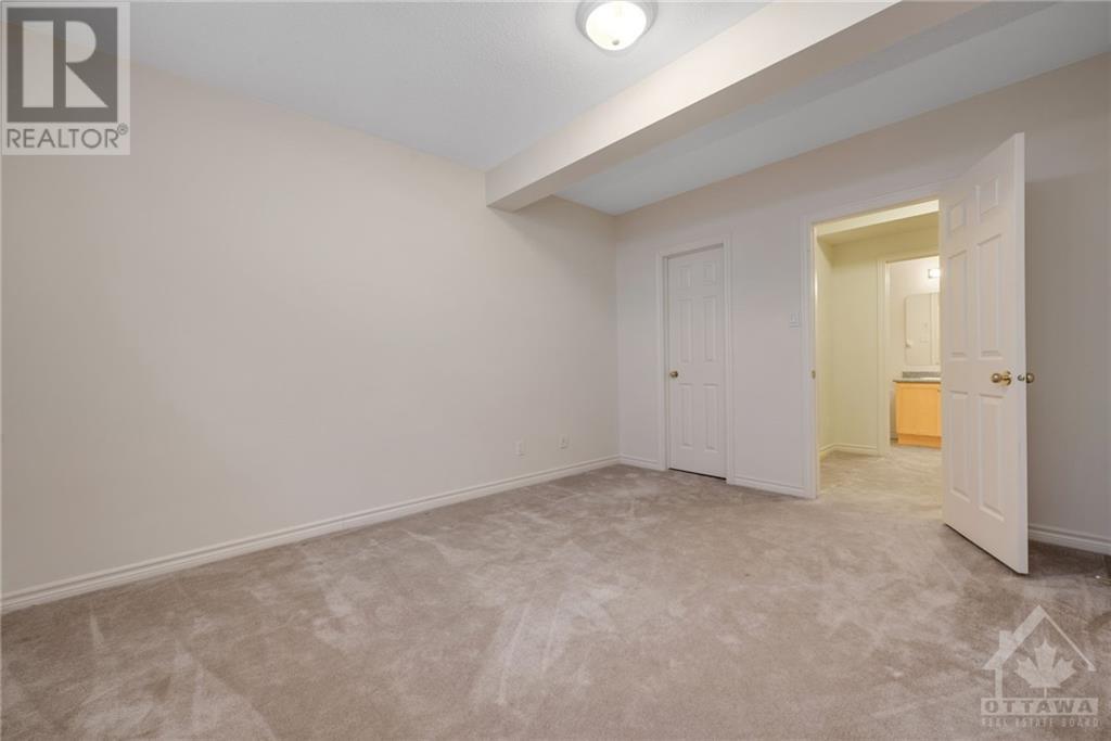4206 GREEN GABLES LANE