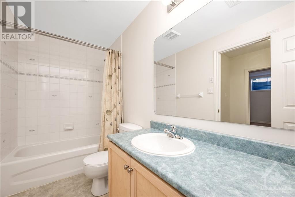 4206 GREEN GABLES LANE