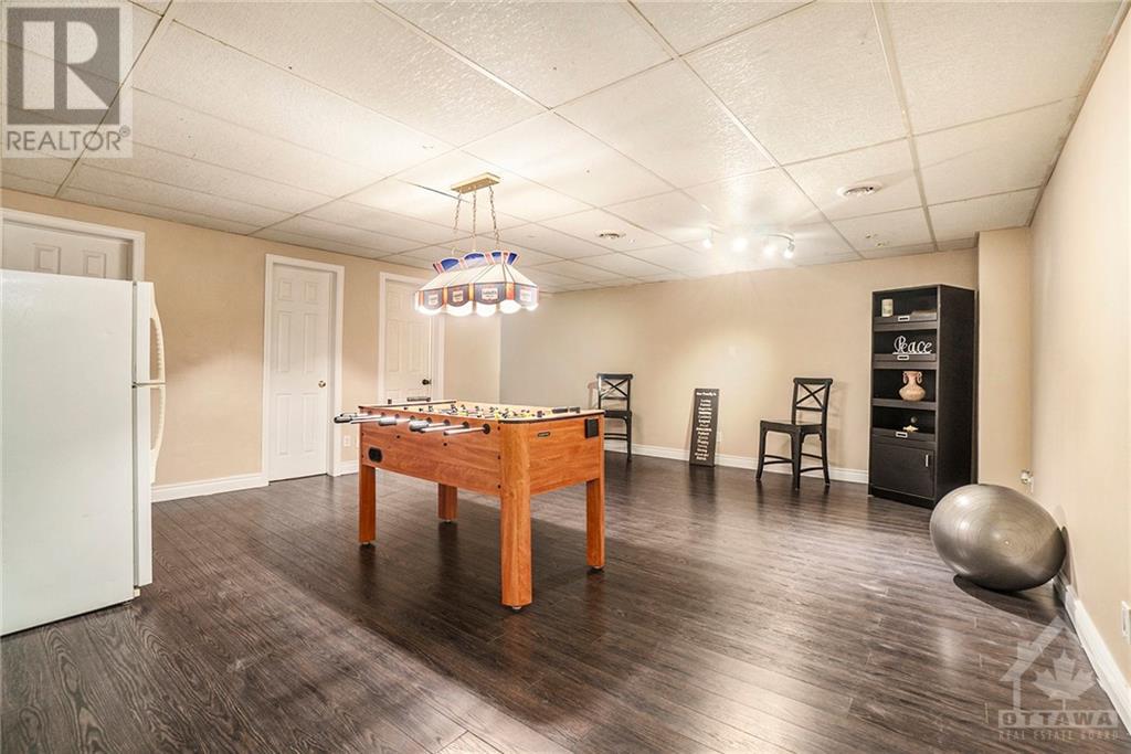 203 MONTEE OUTAOUAIS ROAD
