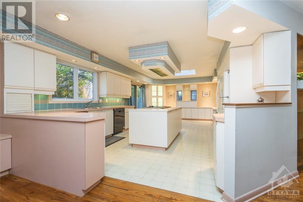 426 HALLDON PLACE
