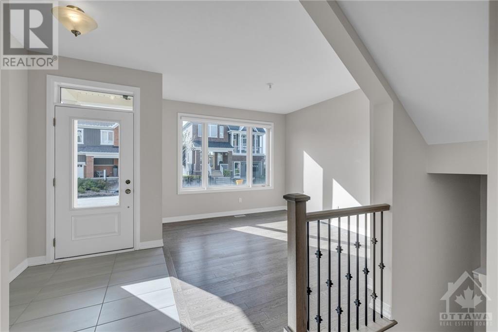 807 MERCIER CRESCENT
