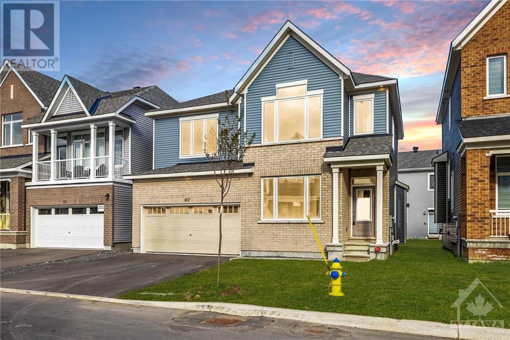 807 MERCIER CRESCENT