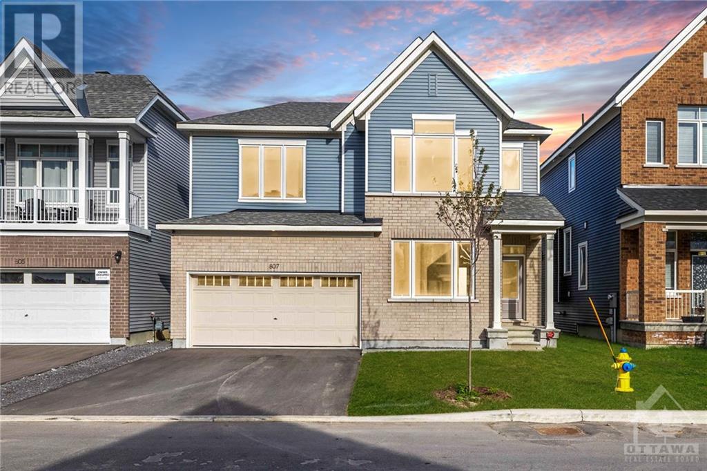 807 MERCIER CRESCENT