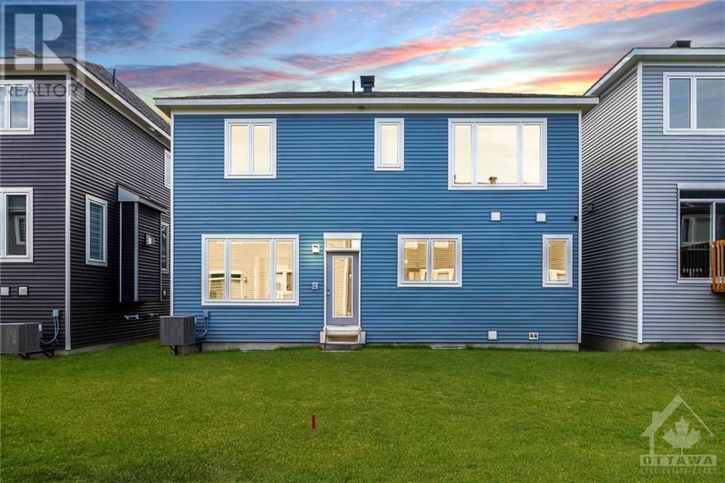 807 MERCIER CRESCENT